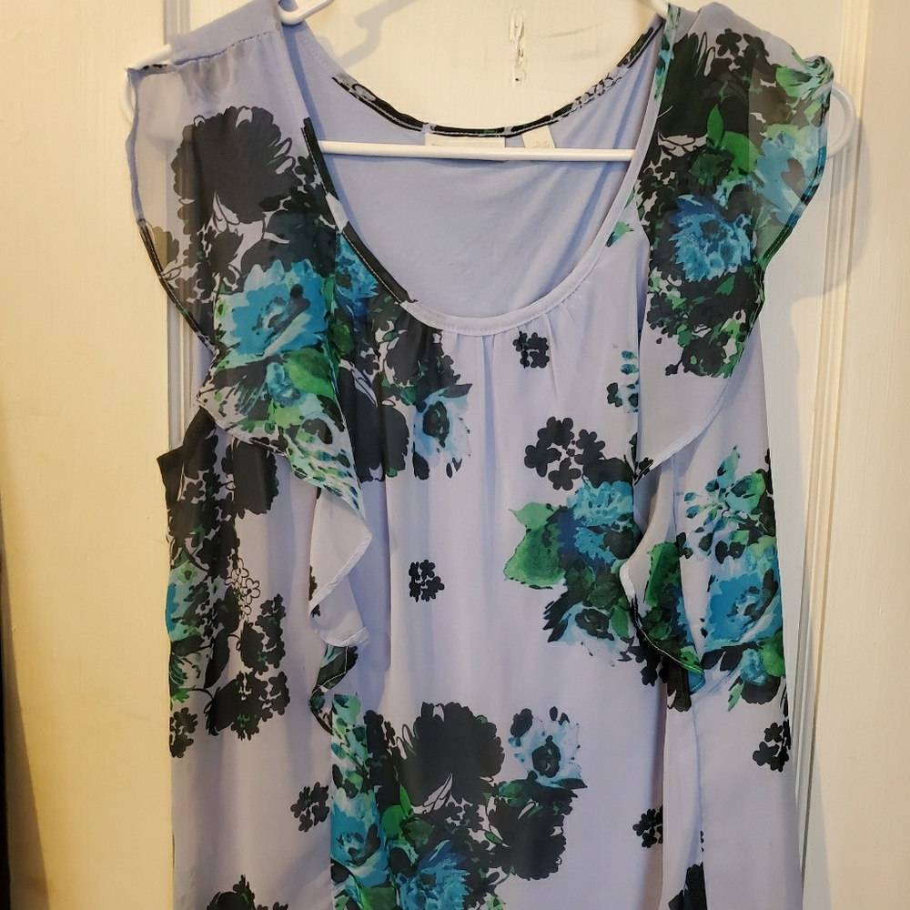 Flowery shirt